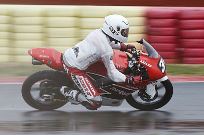 CEV Moto3: Andi Gilang sempat terjatuh saat kualifikasi