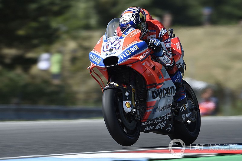 MotoGP Ceko: Dovizioso curi pole dari Marquez