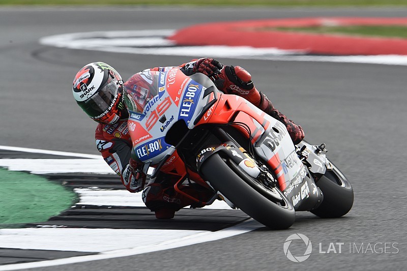 Lorenzo memimpin tes privat Aragon