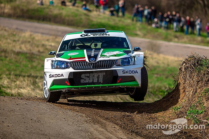Николай Грязин одержал победу на Rally Masters Show