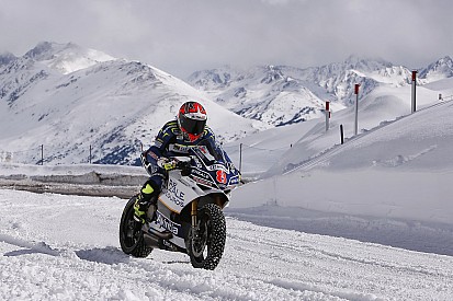Фотогалерея: зимове шоу команди Avintia Racing