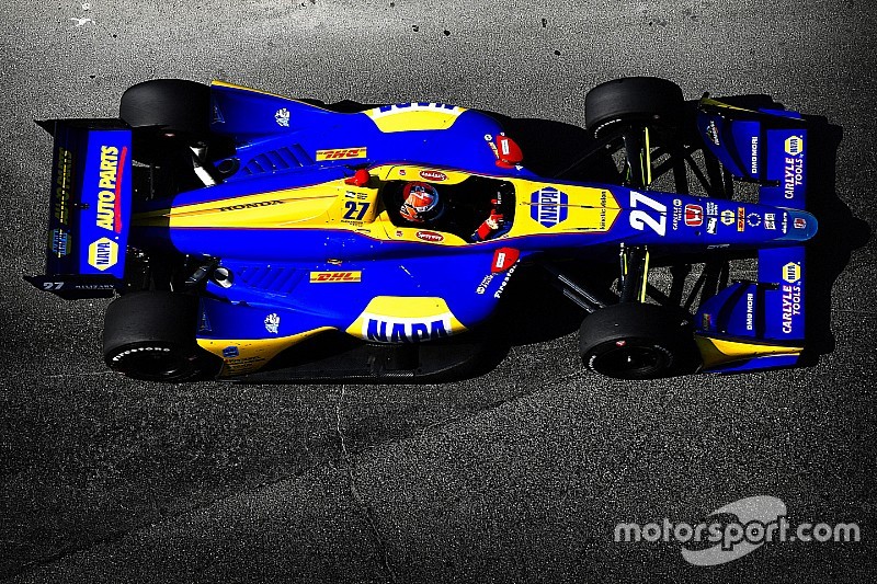 Gateway IndyCar: Rossi leads rain-interrupted first practice
