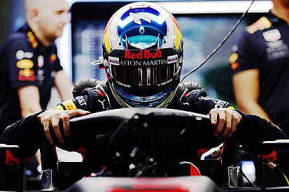 Ricciardo: Red Bull'dan ayrılmadan önce bir podyum daha istiyorum