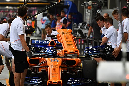 El 15-0 de Alonso y otros duelos entre compañeros en clasificación