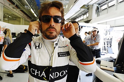 Alonso: "Si la FIA decidió eso sobre Vettel, es porque es lo correcto"