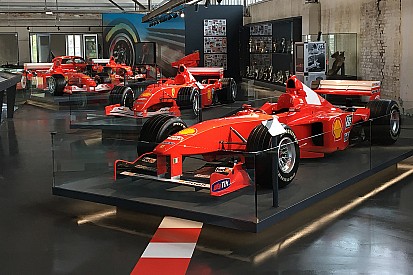 Private Michael-Schumacher-Ausstellung in Köln eröffnet