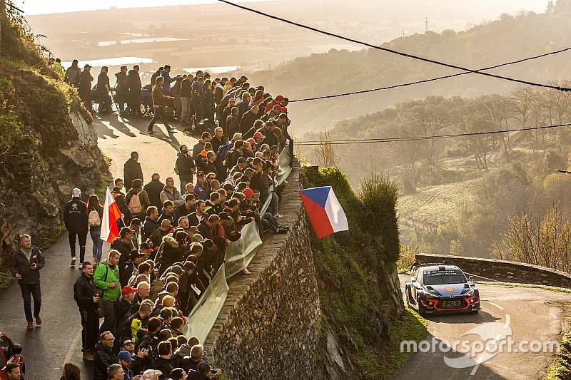 GALERÍA: el primer día del Rally de Córcega