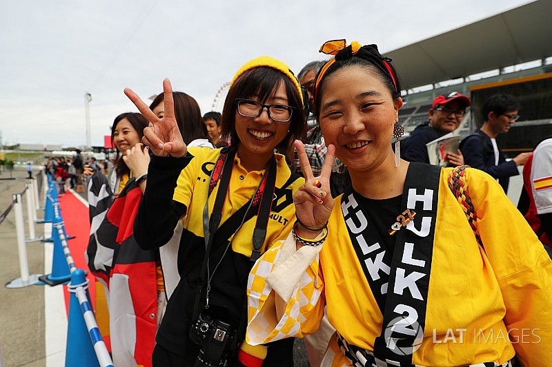 Japánban nincs lehetetlen: Palmer-rajongók Suzukában