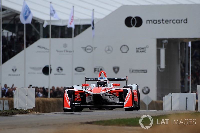 Mahindra estableció un nuevo récord en Goodwood con el M4Electro