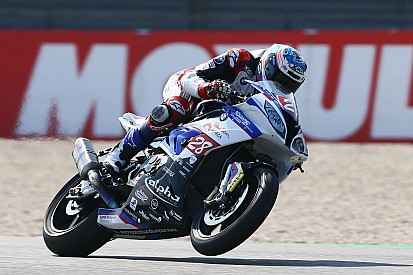Reiterberger stellt mit seinen Leistungen BMWs WSBK-Projekt in den Schatten