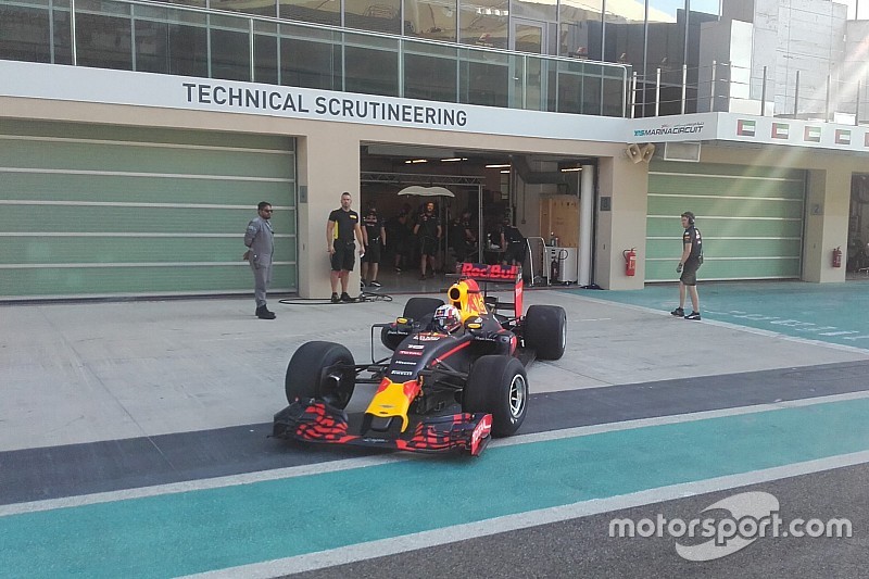 Red Bull проїхали 277 кіл на тестах в Абу-Дабі