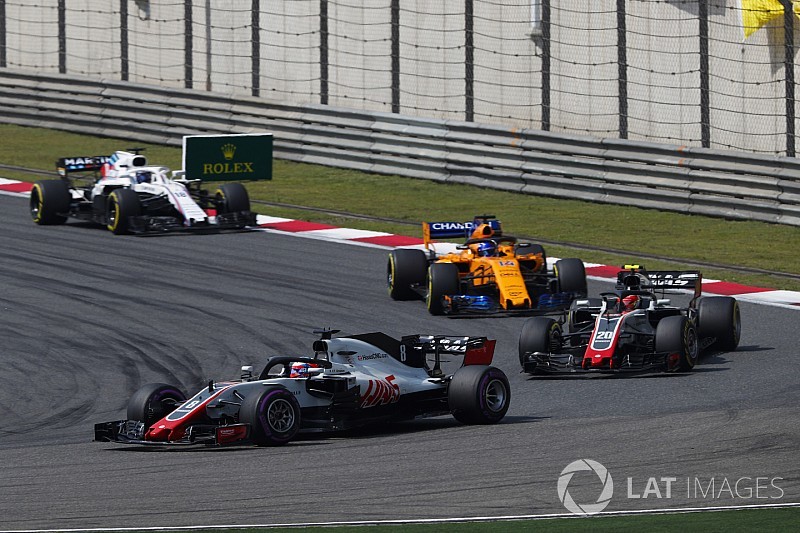 Magnussen's workarounds helping in Grosjean battle