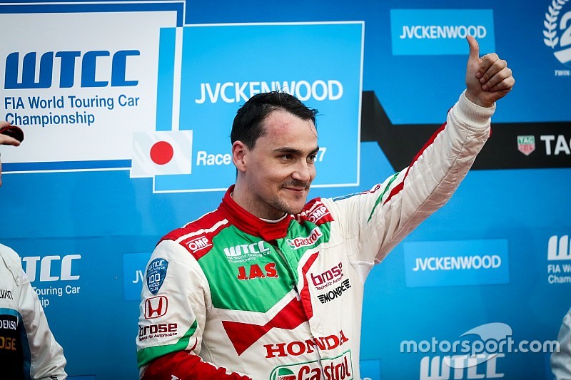 No fue campeón, pero Michelisz destaca al 2017 como su mejor año