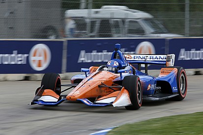 Na estratégia, Dixon vence em Detroit; Kanaan é 14º