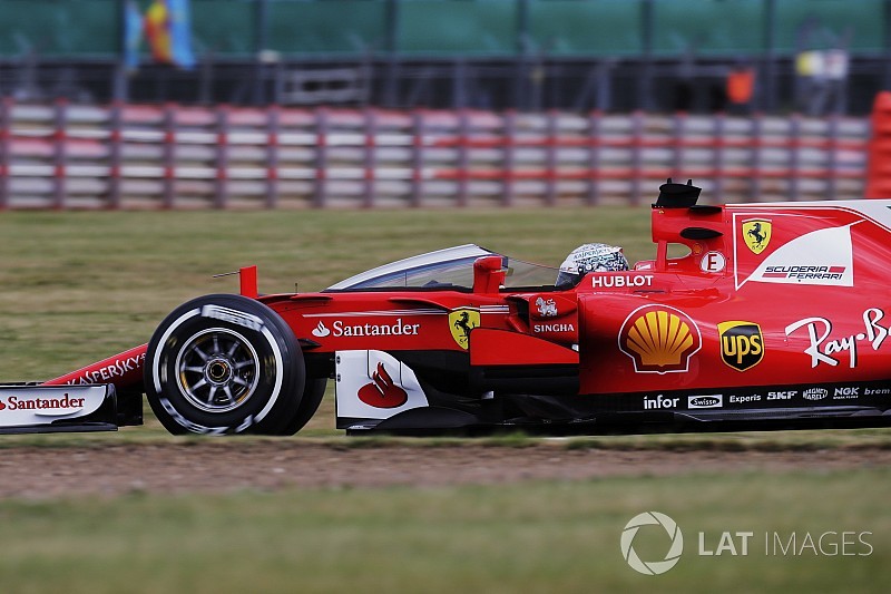 【F1】ベッテル、”シールド”テストを中断。「めまいがした」と低評価