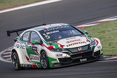 WTCC Termas de Rio Hondo: Catsburg verliest zekere overwinning, Michelisz profiteert
