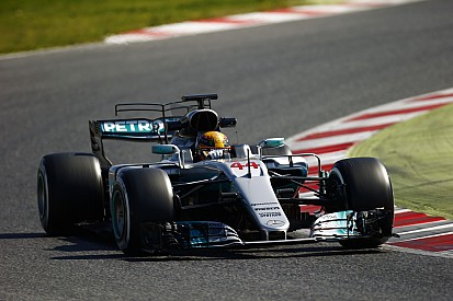 Hamilton todavía no encuentra el punto dulce con Mercedes