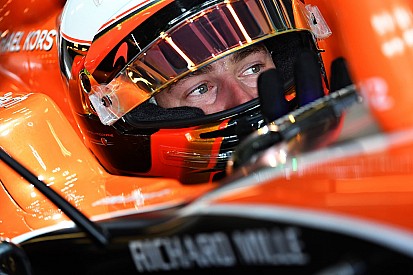 Prost: "Vandoorne ontwikkelt zich perfect"