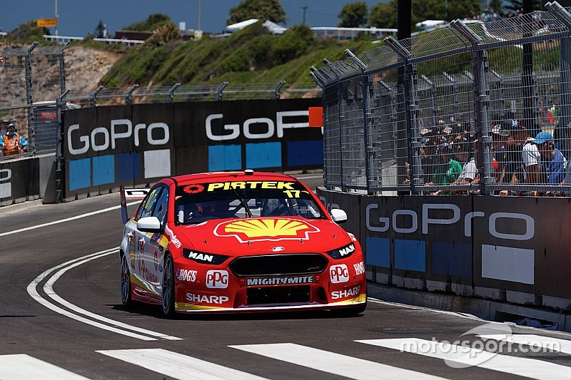 Newcastle Supercars: McLaughlin blitzes second practice