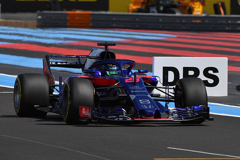 Bizakodó a Toro Rosso a pénteki tesztnap után