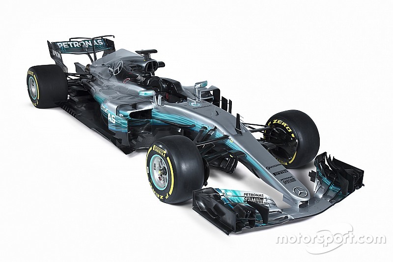 Photos - La Mercedes W08 en studio