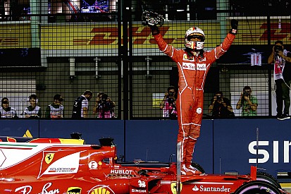 GP Singapura: Vettel menangi duel pole, Hamilton P5