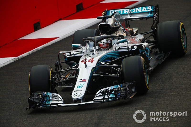 シンガポール予選速報:ハミルトンが驚速ラップでPP。ガスリー15番手