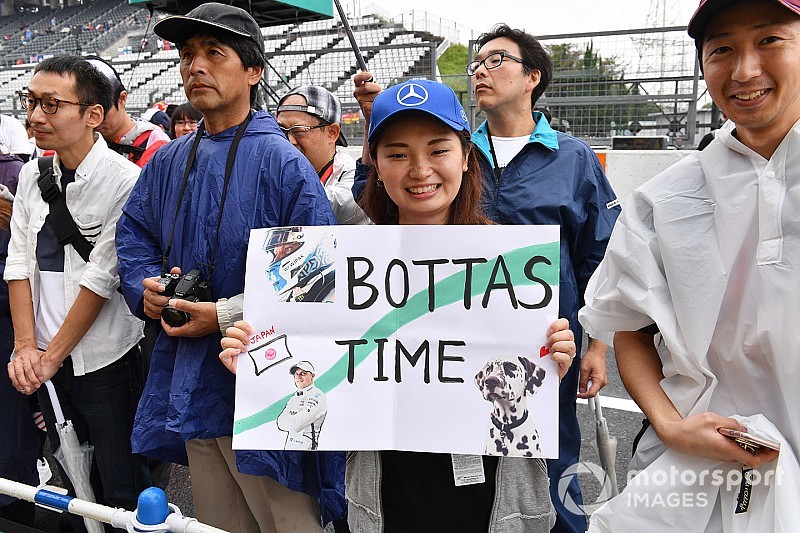 Bottas szerint, ha nem hólyagos Hamilton abroncsa és nincs rajta Vettel, nyerhetett volna