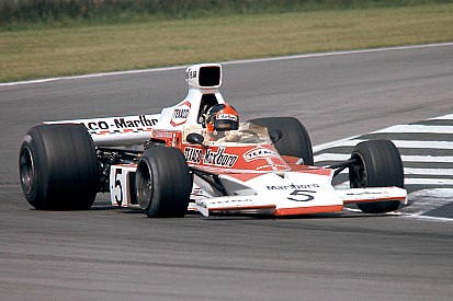 Mika Häkkinen mit F1-Demorunden im McLaren M23 von Emerson Fittipaldi