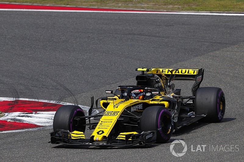 Sainz says corner entry confidence