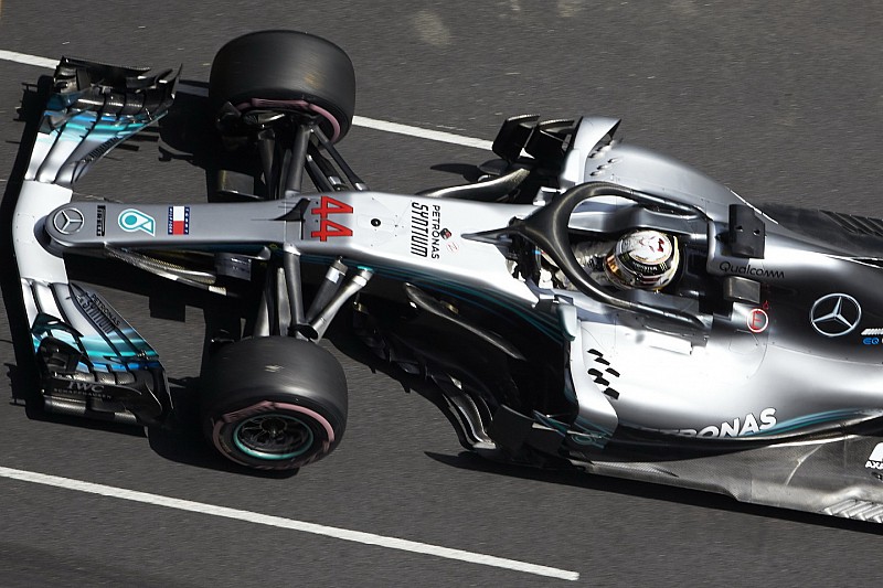 Hamilton confia en que Mercedes haya aprendido a usar los hiperblandos