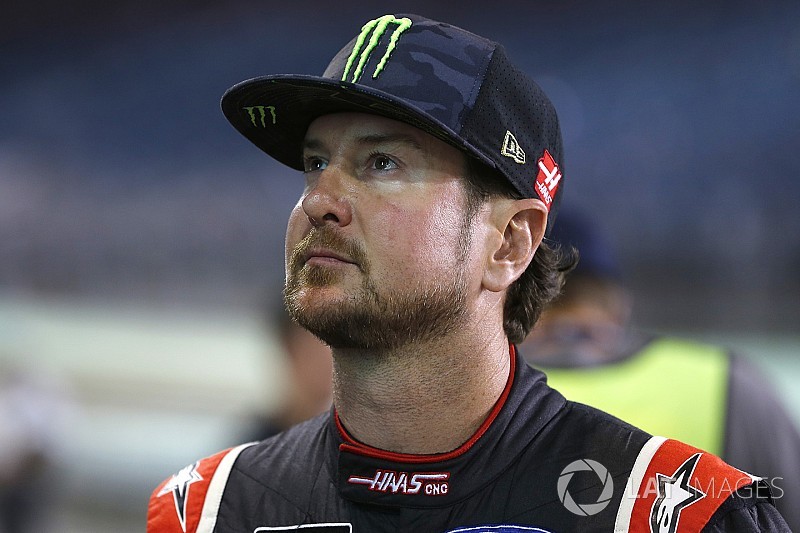 Kurt Busch y su renovación con SHR:
