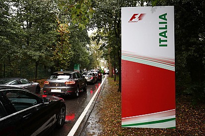 Kevés, de annál keményebb féktáv található az Olasz Nagydíj helyszínén