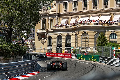 McLaren лише потрималася за перші очки