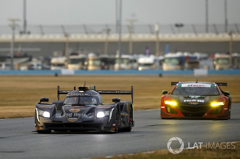 Action Express manda a cuatro horas del final en Daytona