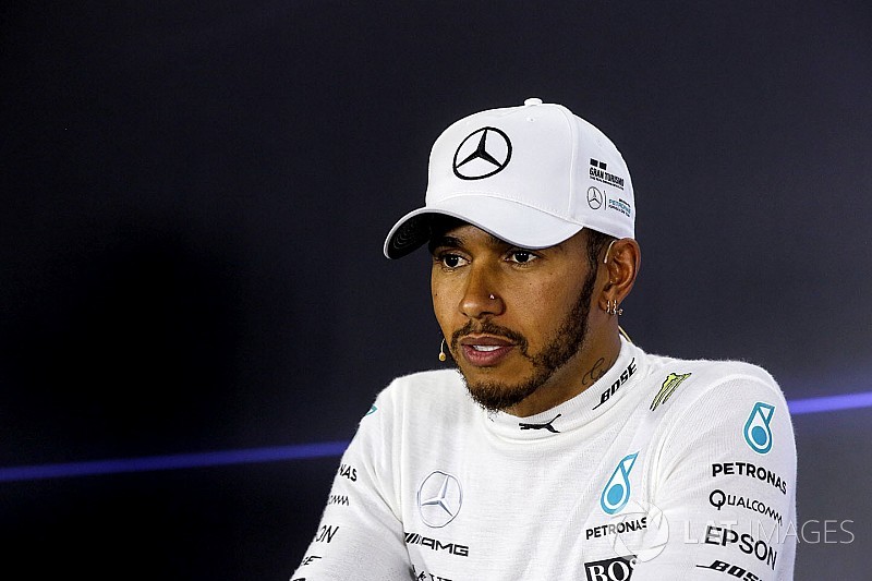 Hamilton teljesen begőzölt, és megsértődött?