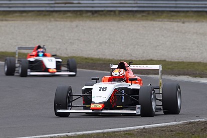 F4 NEZ Zandvoort: Opmeer en Verschoor klasse apart