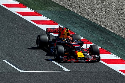 Технічний аналіз: що відбувається з Red Bull RB13?