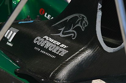Cosworth tertarik bermitra dengan Aston Martin di F1