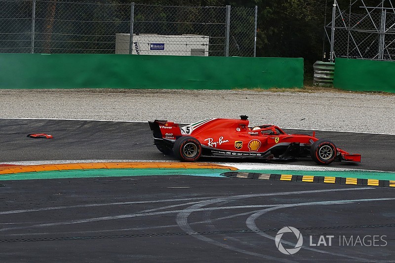 Vettel cree que Hamilton no le dejó espacio en la primera vuelta