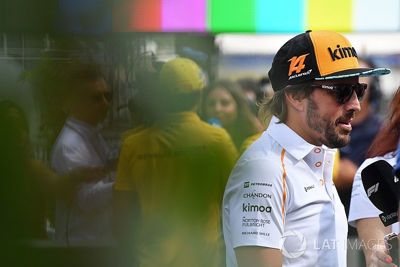 Alonso: csak idén két ajánlatot kaptam a Red Bulltól
