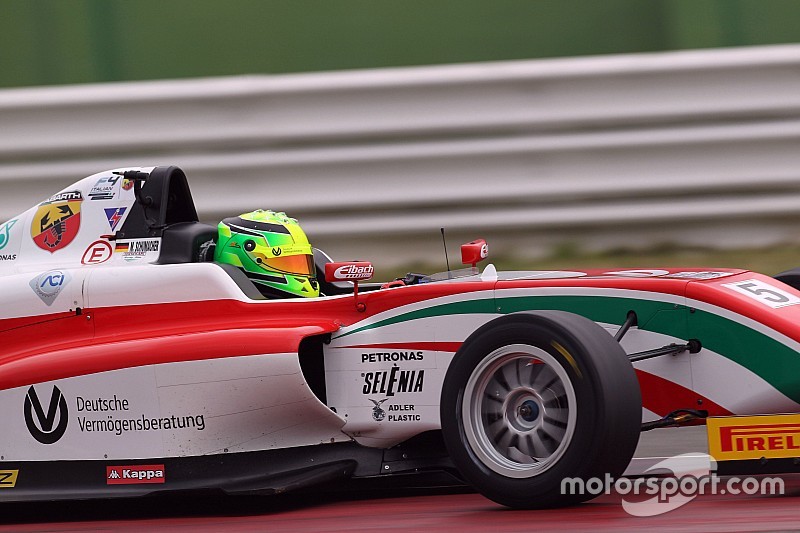 Mick Schumacher concede il bis a Misano