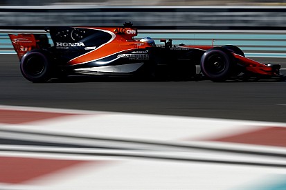 McLaren defends shark fin block after Ferrari criticism