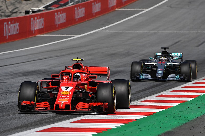Ferrari ohne Stallorder im Glück, Vettel serviert Hamilton ab