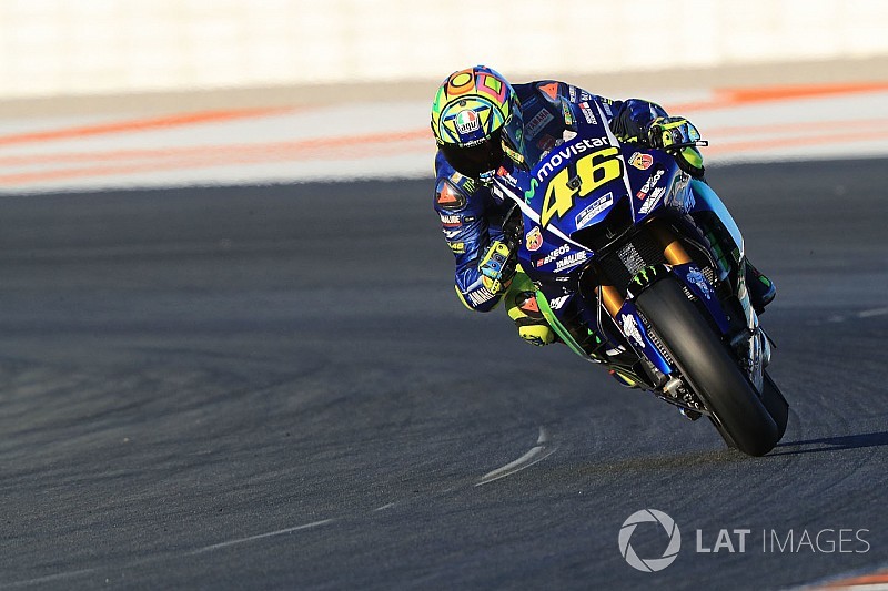 VIDEO: Kecelakaan Rossi pada tes Valencia hari pertama