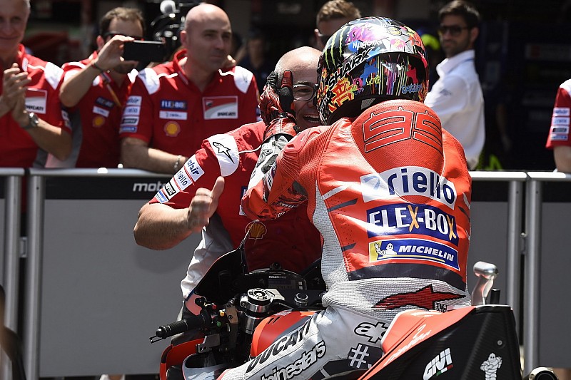 Lorenzo alig hiszi el, hogy zsinórban másodszor is nyert a Ducatival