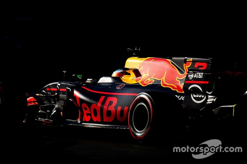 У Red Bull назвали дату презентації нової машини Ф1