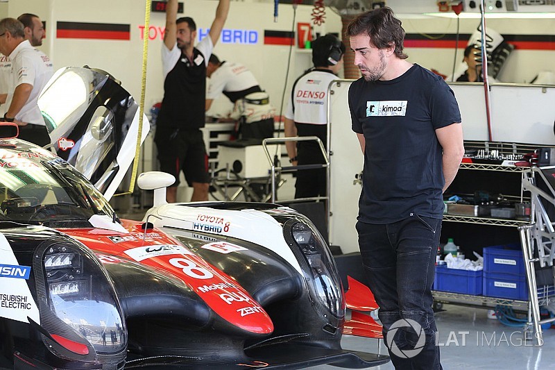 WEC新人テスト:アロンソ、LMP1車を初ドライブしブエミから1.6秒差