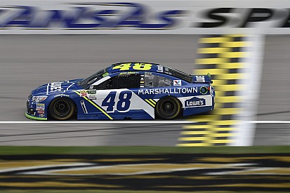 Jimmie Johnson spins twice, but still escapes elimination at Kansas