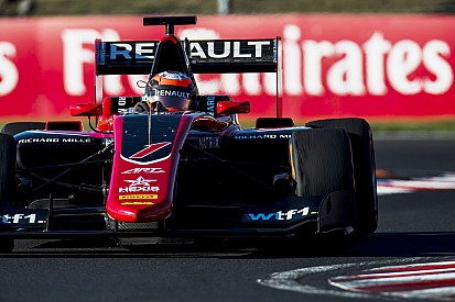 Эйткен выиграл первую гонку GP3 на «Хунгароринге»
